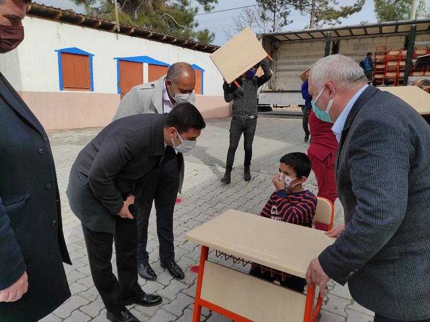 Tefenni'de Başkan Alagöz öncülüğünde eğitime destek seferberliği