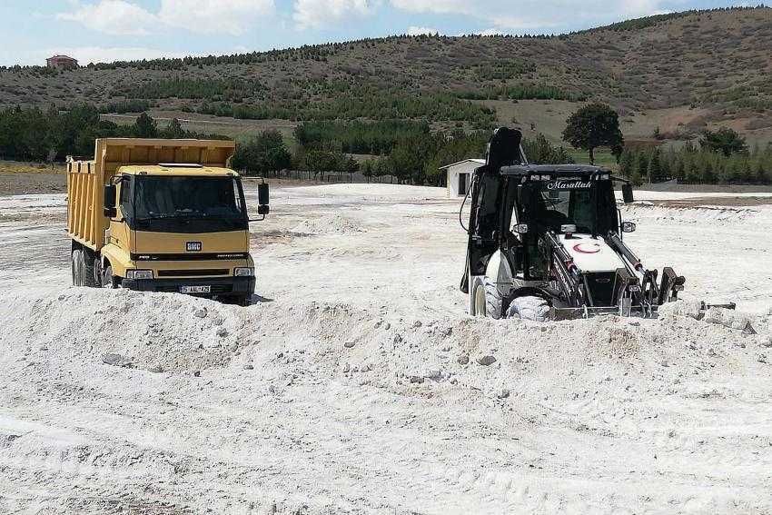 Salda Gölü'ndeki çalışma durduruldu, sorumlular hakkında işlem başlatıldı