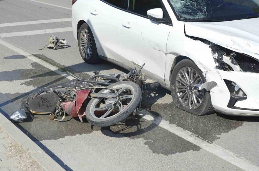 Burdur’da ölümlü kaza, güvenlik kameralarına yansıdı