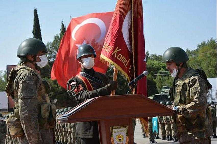 Burdur 58’inci Komando Eğitim Alayında Sancak Devir Teslimi