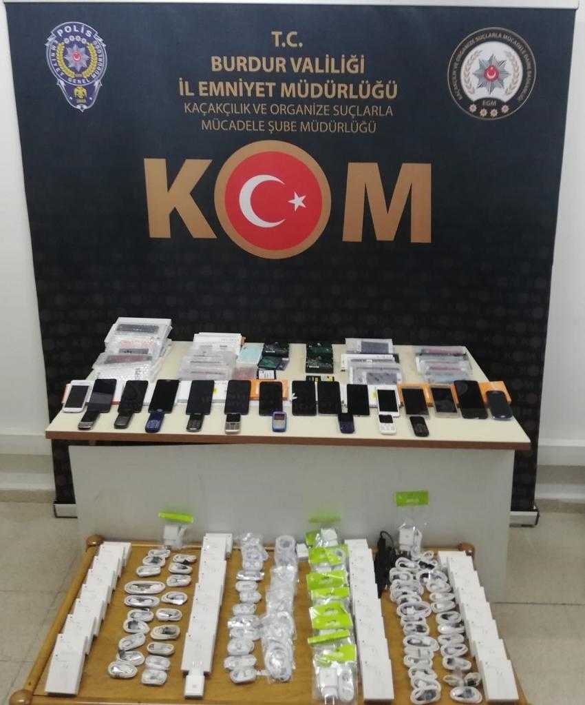 EMNİYET EKİPLERİNDEN KAÇAKÇILARA GEÇİT YOK