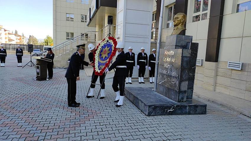 BURDUR’DA POLİS HAFTASI TÖRENİ