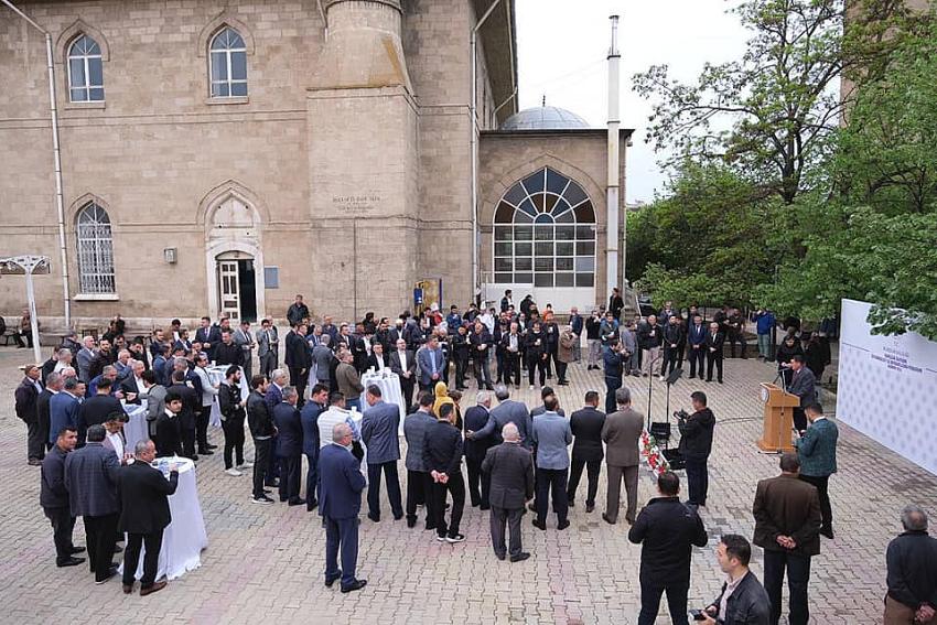 BURDUR PROTOKOLÜ ULU CAMİ’DE BAYRAMLAŞTI