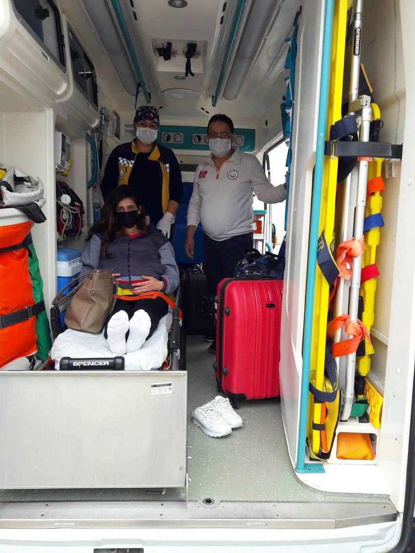 “14 gündür Kredi Yurtlar Kurumunda misafir edilen, riskli gebeliği bulunan anne adayının ambulans ile transferi sağlandı. ”