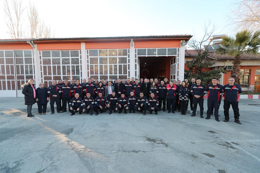 Deprem bölgesinden dönen İtfaiye personellerine ziyaret