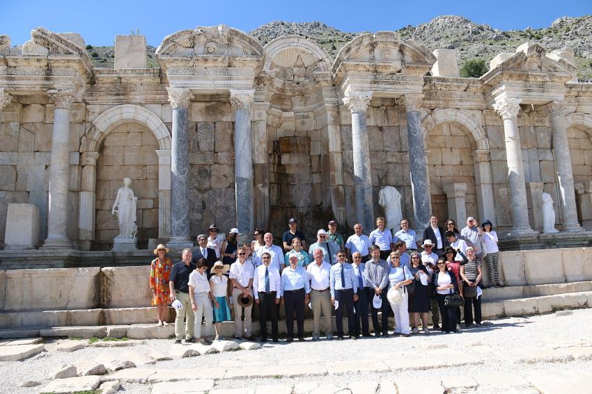 Aşk çeşmesinden su içtiler, Sagalassos'a hayran kaldılar