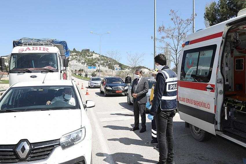 İlçe ve Köylere Giriş-Çıkışlara Kısıtlama Geldi