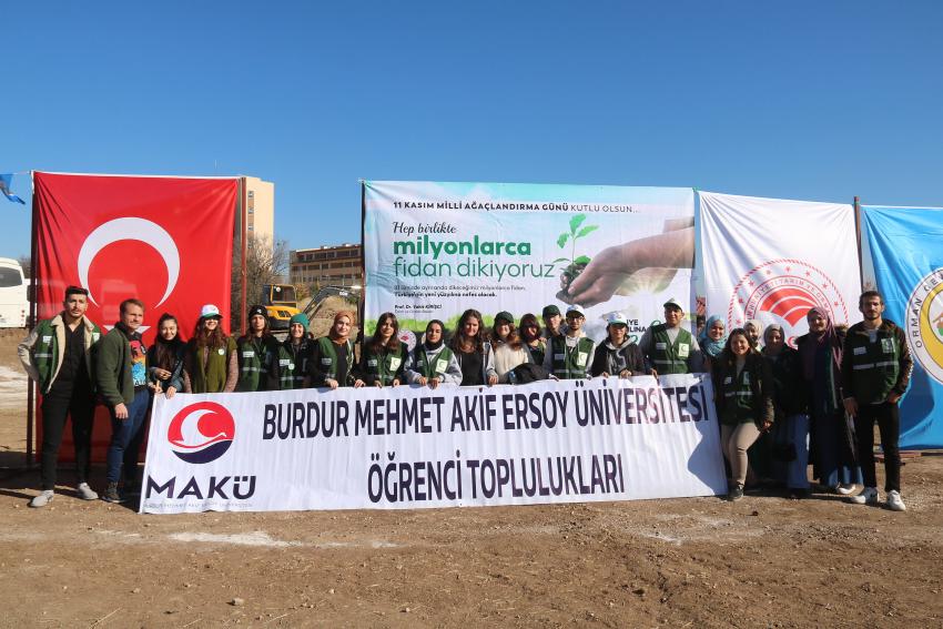 BURDUR’DA 12 BİN 500 FİDAN TOPRAKLA BULUŞTU