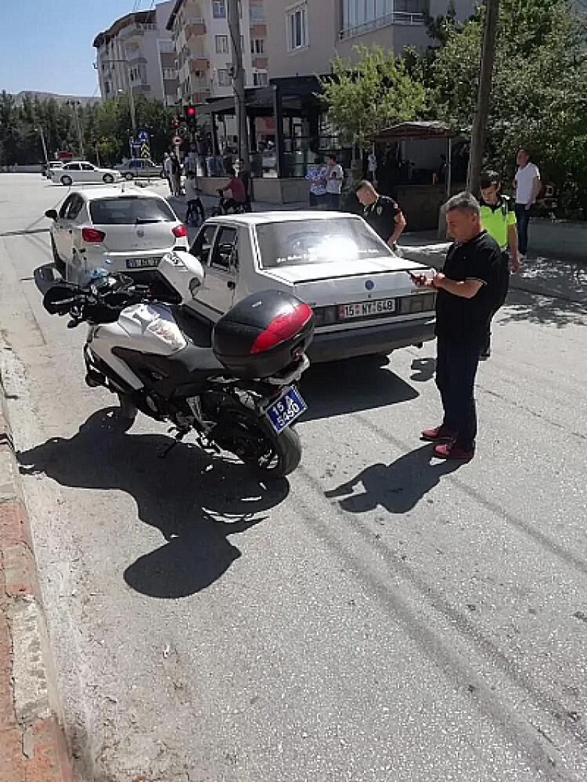 Burdur’da polisleri peşine takan 17 yaşındaki gence 82 bin TL ceza