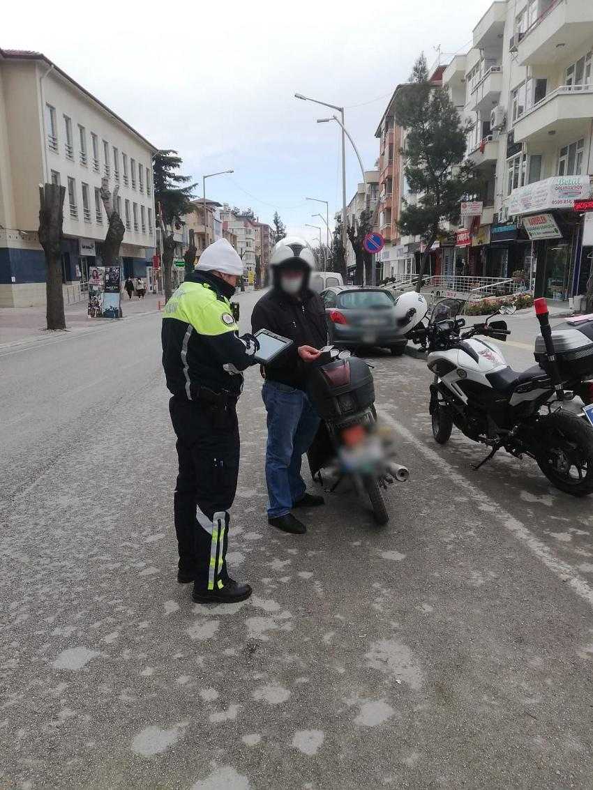 Emniyet Ekiplerinden Trafik Denetimi