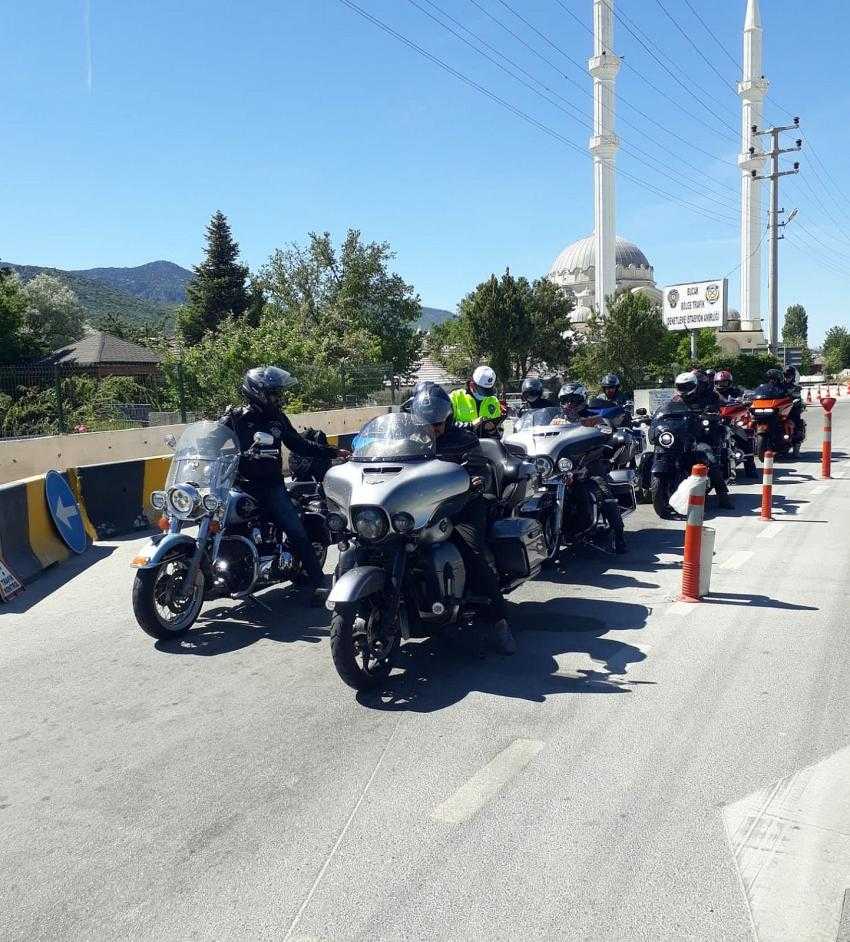 Burdur'da Emniyetten Sıkı Denetim 15 Araç Trafikten Men Edildi