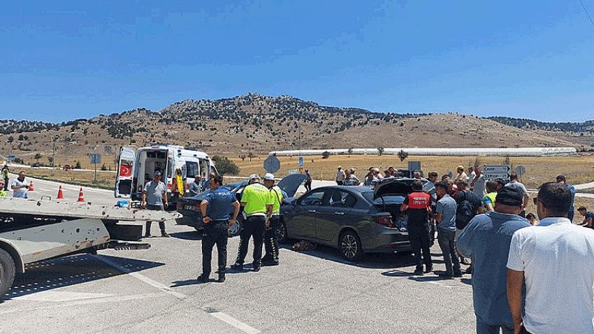 Burdur'da Trafik Kazası: Çok sayıda yaralı var