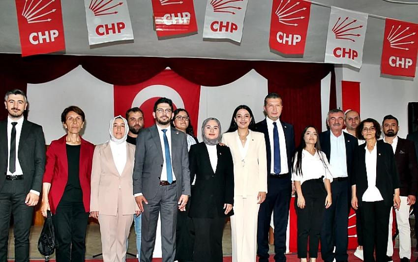 CHP Bucak İlçe Kongresi’nde Yeni Yönetim Belli Oldu