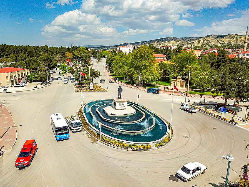 Burdur Belediyesinden çocuklara “Süs Havuzu” Uyarısı