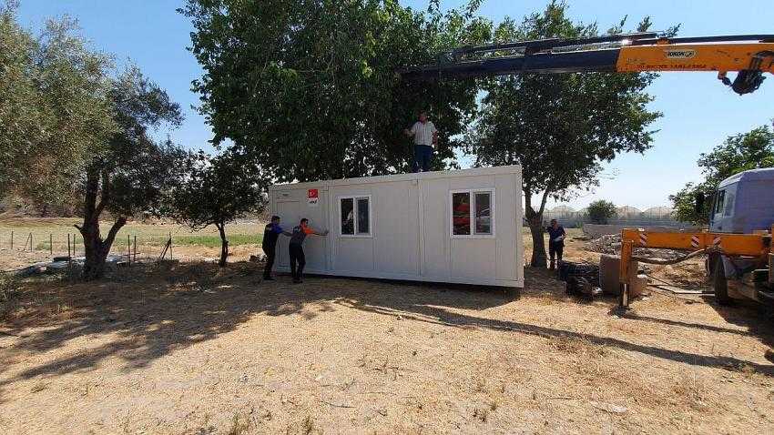 Burdur AFAD'dan Yangın Bölgesine Konteynır