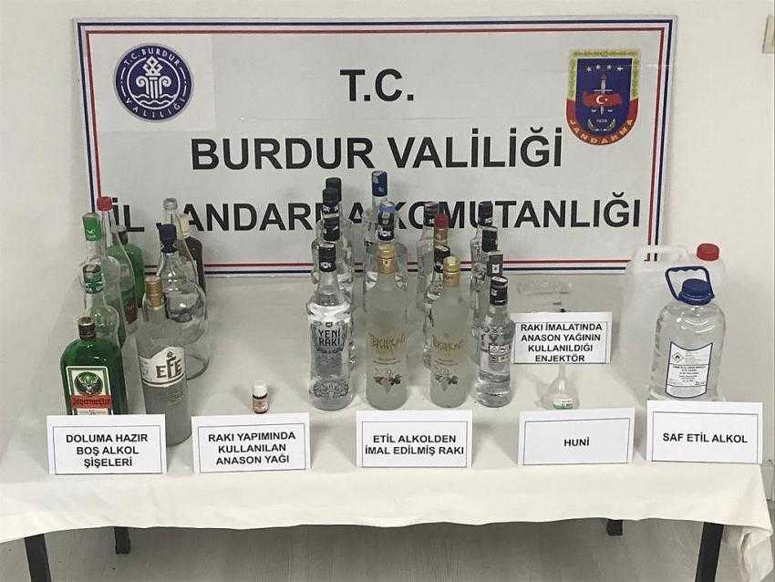 JANDARMA EKİPLERİNDEN KAÇAK İÇKİYE GEÇİT YOK