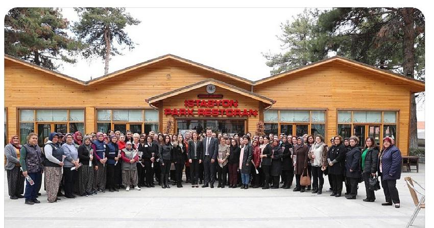 BAŞKAN ERCENGİZ'DEN KADIN PERSONELE 1 GÜNLÜK İZİN