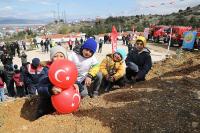 Burdur'da huzurevi bahçesine 2 bin fidan dikildi