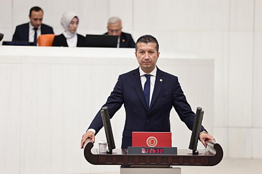 Milletvekili Akbulut, Aile Hekimlerinin İş Bırakma Eylemlerine Destek Verdi