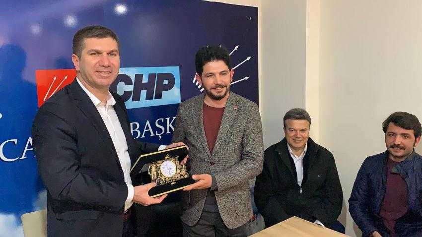 CHP İLÇE BAŞKANI OKTAY’DAN BAŞKAN ERCENGİZ’E ÖVGÜ DOLU SÖZLER