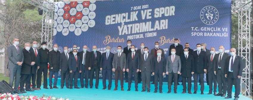 GENÇLİK VE SPOR BAKANI KASAPOĞLU’NDAN YILIN İLK ZİYARETİ BURDUR’A “SPOR, HERKES İÇİN”