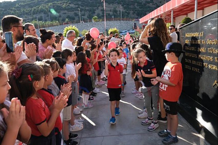 BAHÇEŞEHİR KOLEJİNDE YENİ DÖNEME HEYECANLI BAŞLANGIÇ