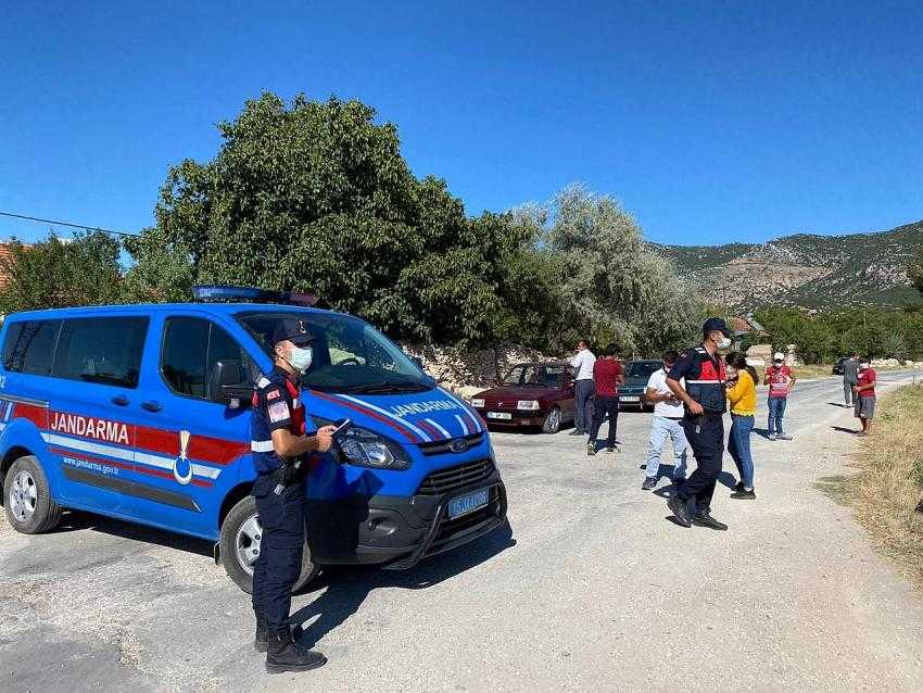 Bucak Susuz Köyü'nde Karantinadaki 2 Kişi Kaçtı