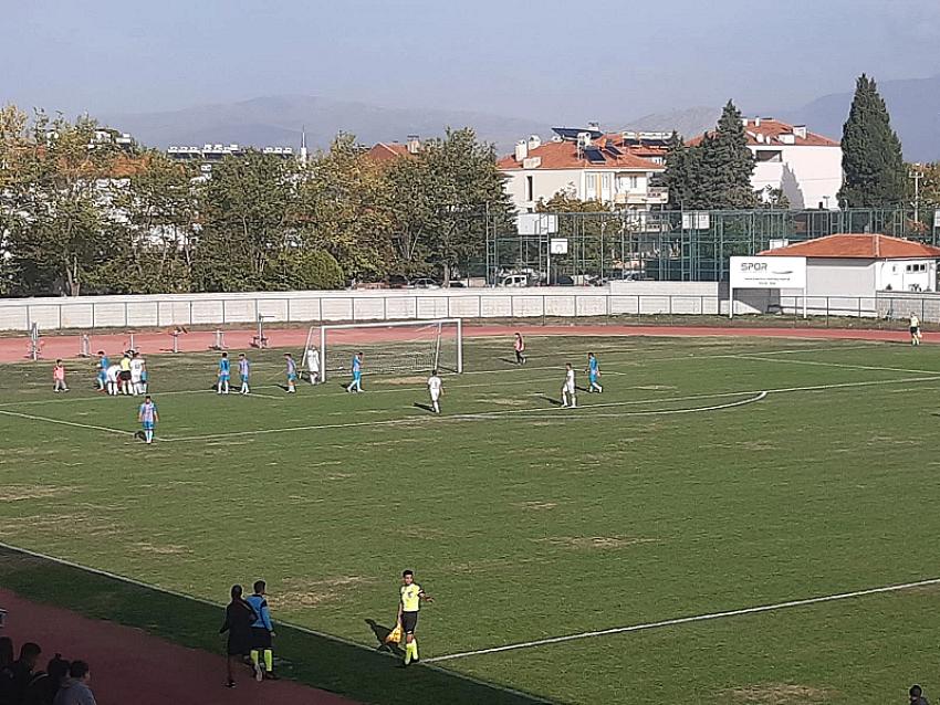 Burdur Maküspor, Yeşil Çivril Beledispor deplasmanından eli boş döndü